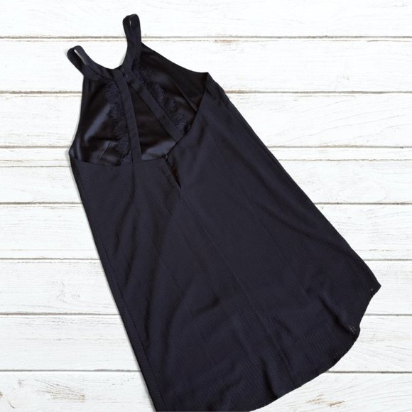 ASTR Black Racerback Lace Detail Sleeveless Dress - Picture 4 of 7